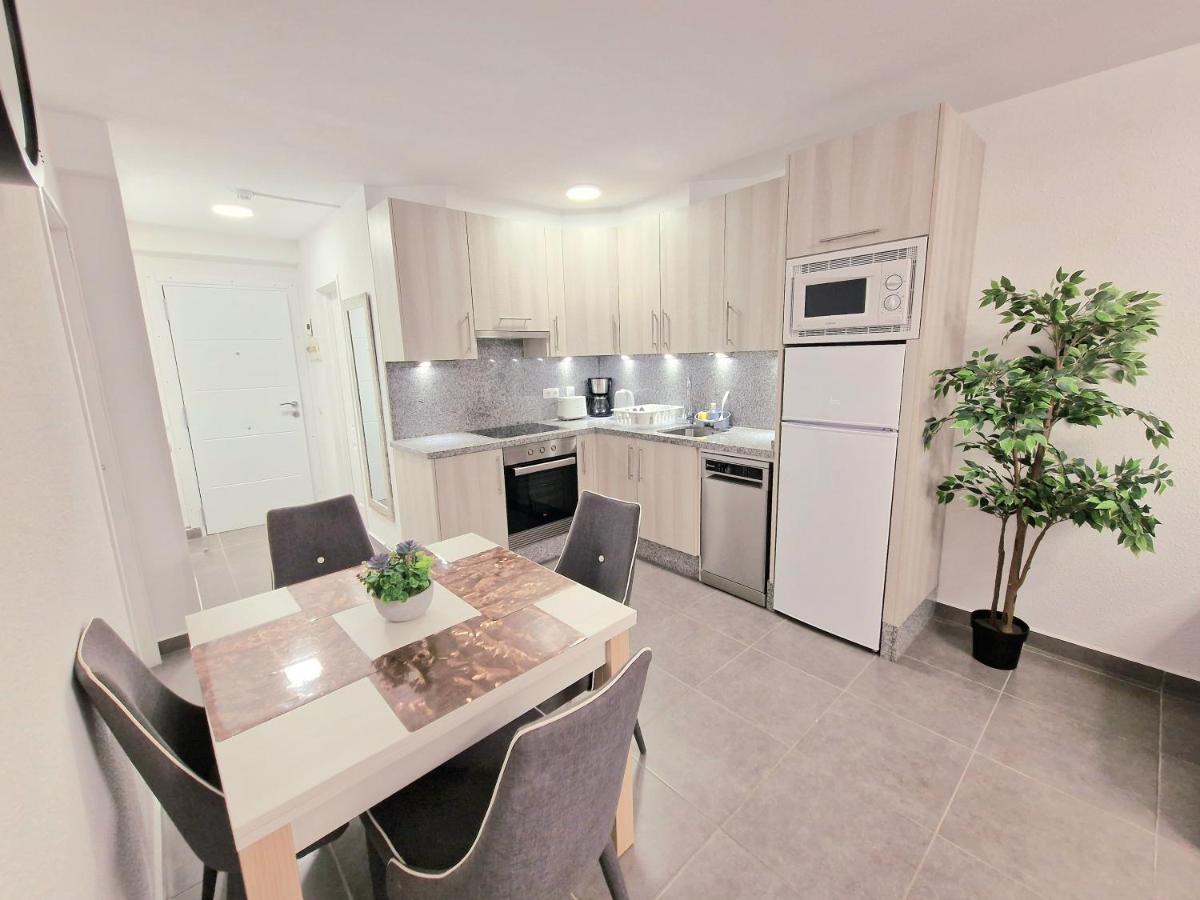 Rhea Calista Apartament Лос-Крістіанос Екстер'єр фото