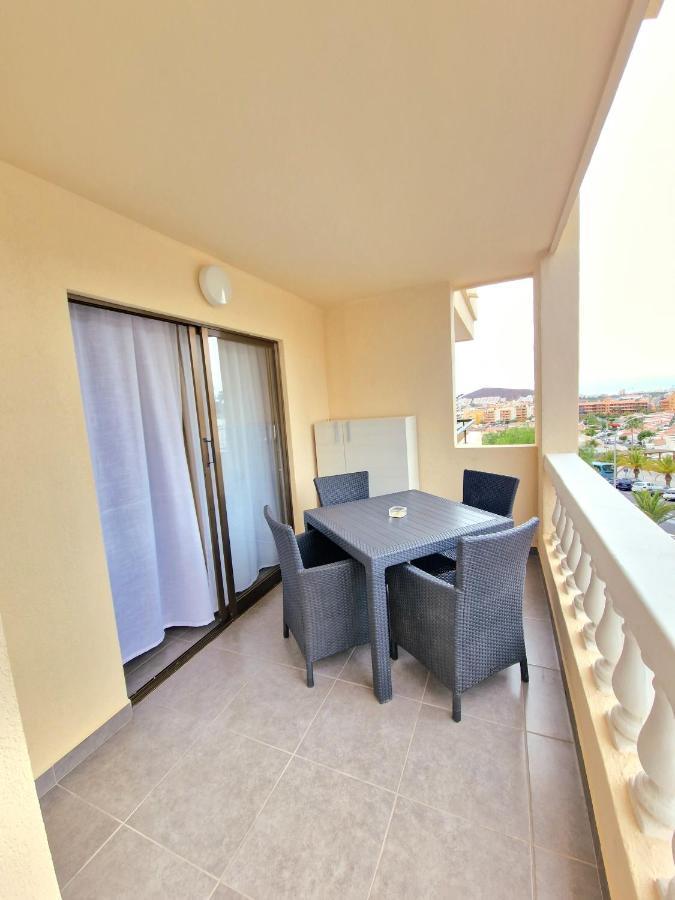Rhea Calista Apartament Лос-Крістіанос Екстер'єр фото