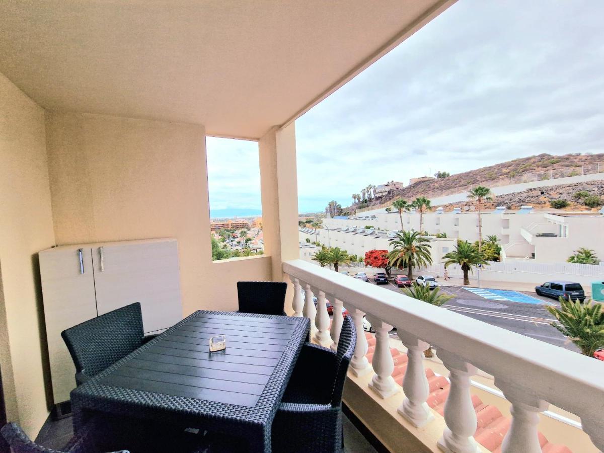 Rhea Calista Apartament Лос-Крістіанос Екстер'єр фото